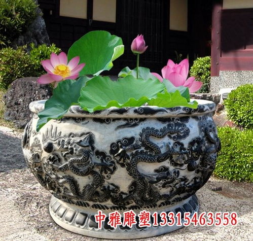 青石花盆雕塑 淮安花崗巖雕塑花盆生產(chǎn)廠家的專(zhuān)業(yè)廣告設(shè)計(jì)解析